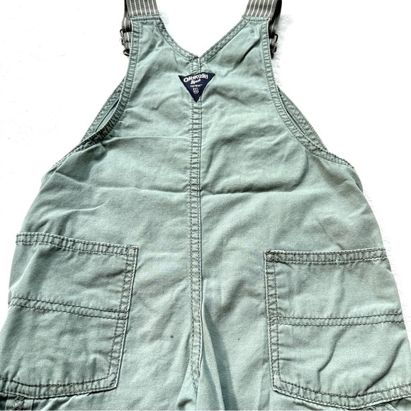 ⭐️ 5 for $25 OshKosh B'gosh Olive Green Cotton Overalls Size 5 T - Picture 4 of 6